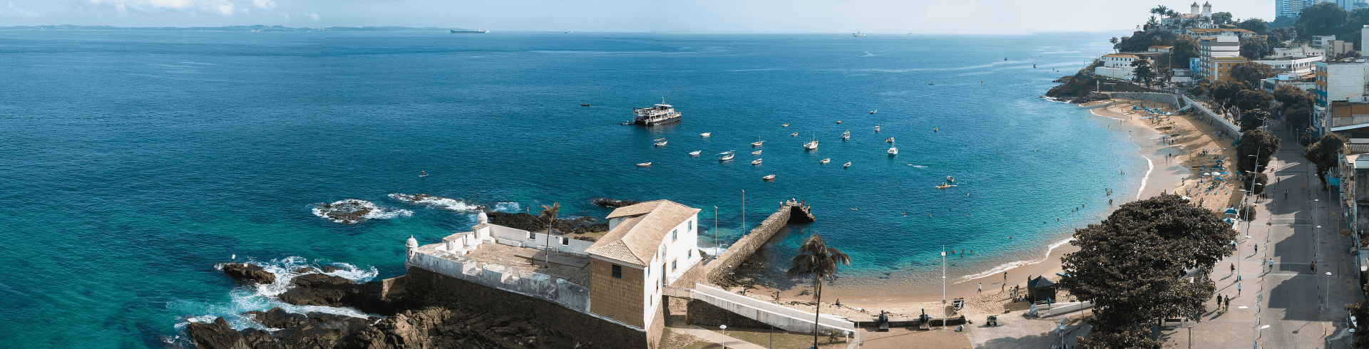 Salvador com Morro de S�o Paulo